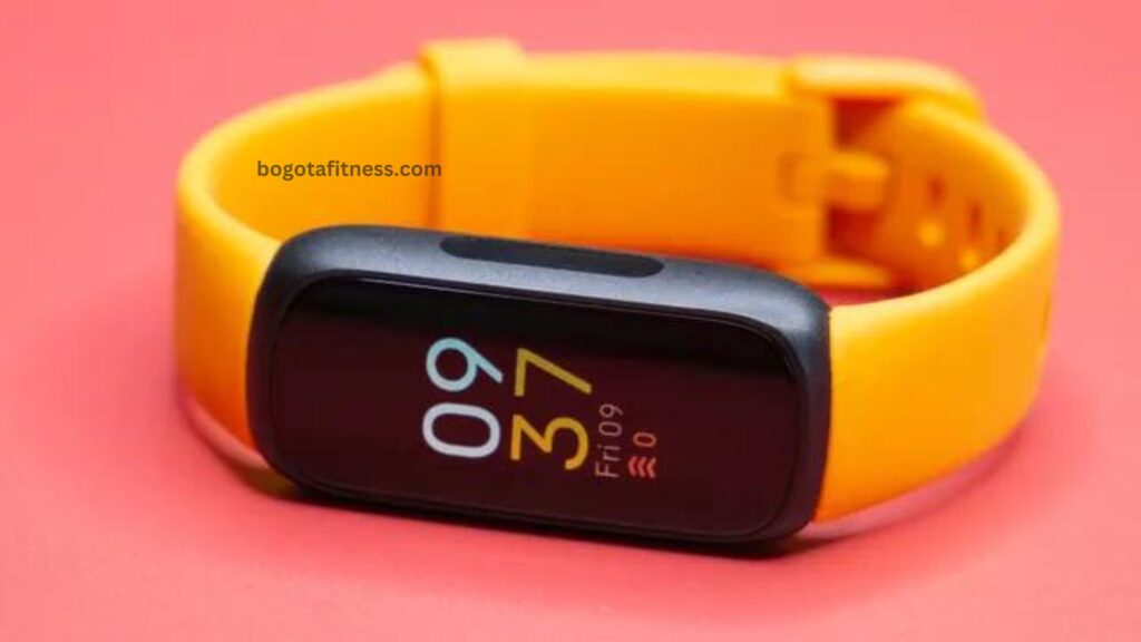 Best Fitness Trackers: Top Features & Picks